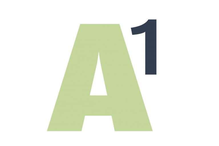 Capital A em verde com o número um em preto em superescrito